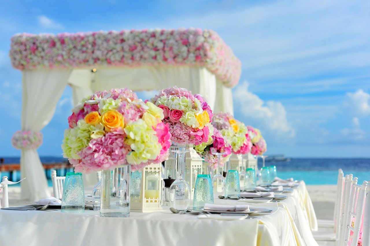 How to Plan A Beach Wedding