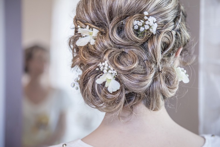 20+ Gorgeous Half Up Half Down Wedding Hairstyles to Inspire | Make Me  Bridal