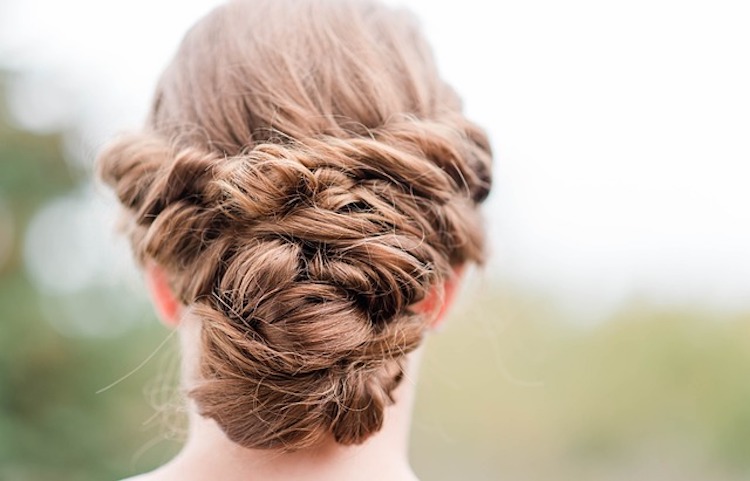 5 Stunning Prom Hairstyles of 2021